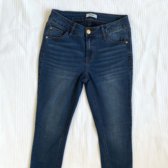 Kensie • lace up ankle jeans - Picture 3 of 7